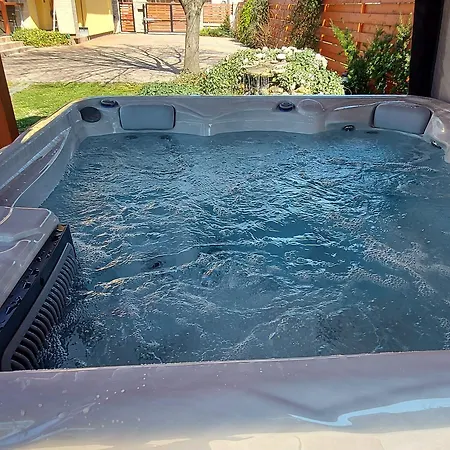 Aranyhal Apartment Hévíz