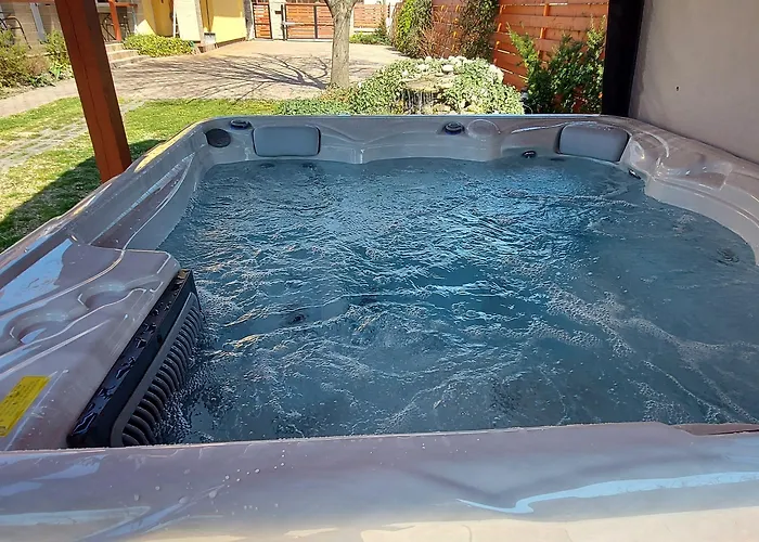 Aranyhal Lägenhet Hévíz