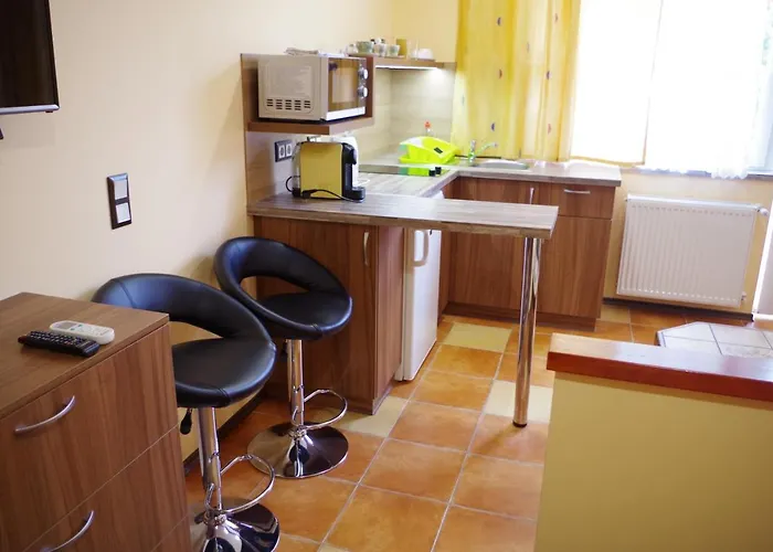 Aranyhal Appartement *